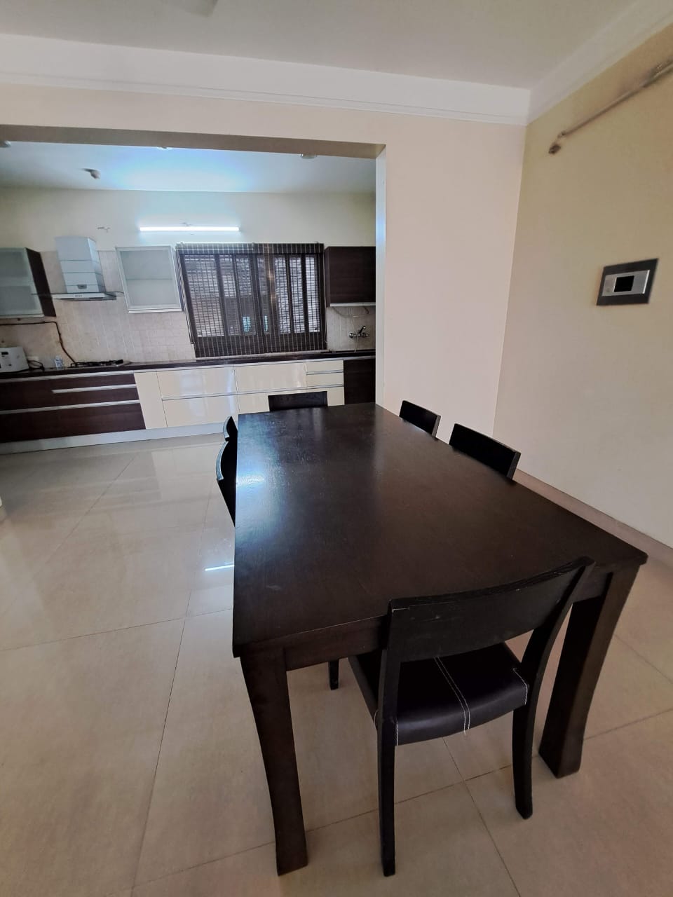 River View 4 BHK