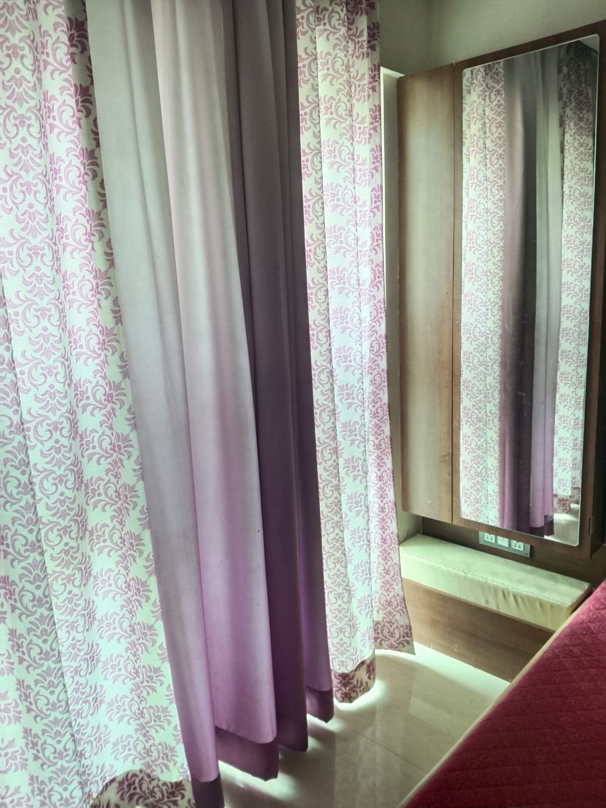 Furnished 3 BHK