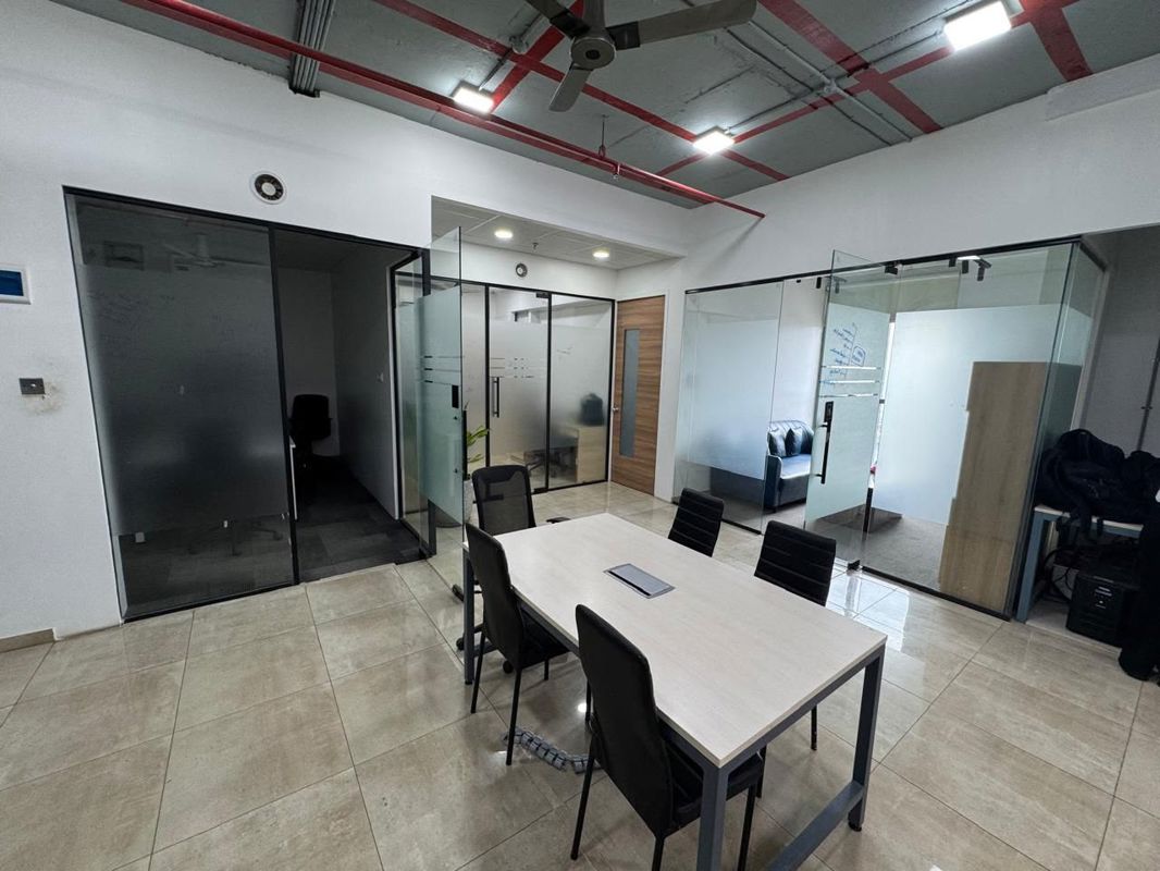 Office Space 750 Sq.Ft. |  Wakad Pune